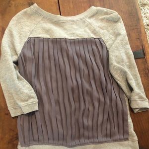 Anthropologie grey lounge shirt.